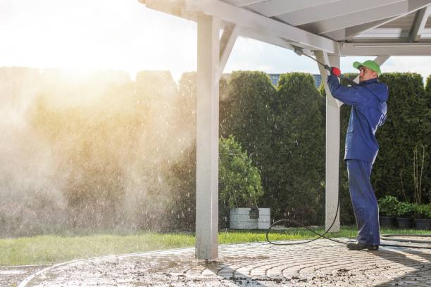 Best Pool Deck Cleaning  in Fuquay Varina, NC